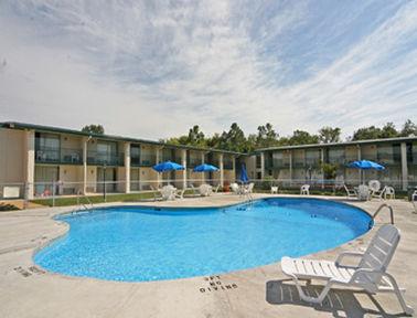 Knights Inn Greensboro Facilities photo
